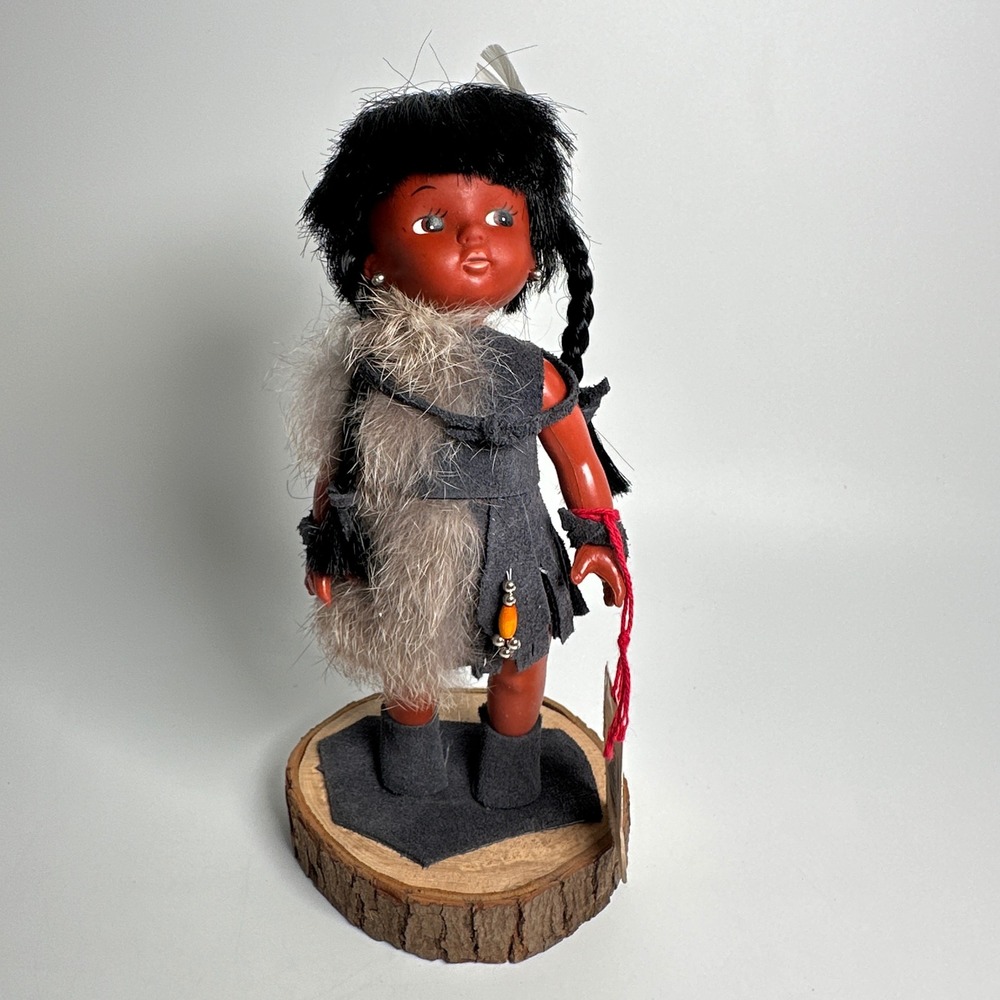 Canadian Souvenir Indigenous Doll Creations Du Vagabond 7.5in Wood Base Vintage